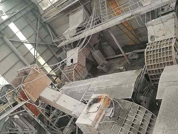 福建小型移动移动破碎机价位