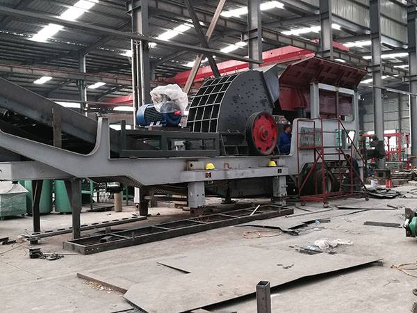 吉林反击式移动破碎机建筑垃圾