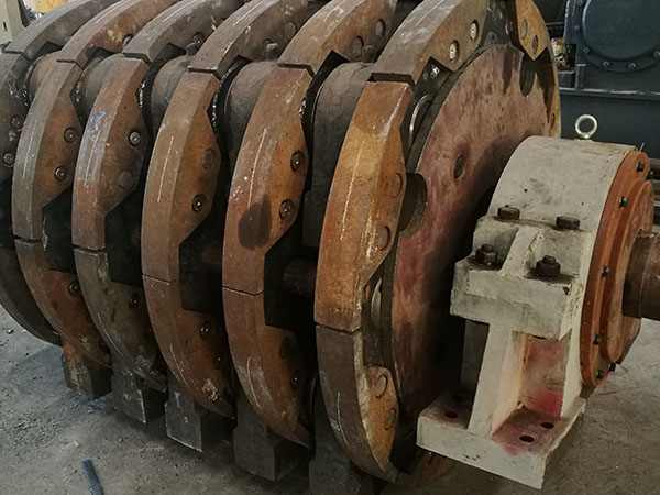 上海全自动重锤破碎机设计案例