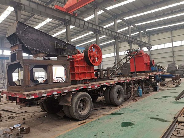 吉林中型重锤破碎机工作视频