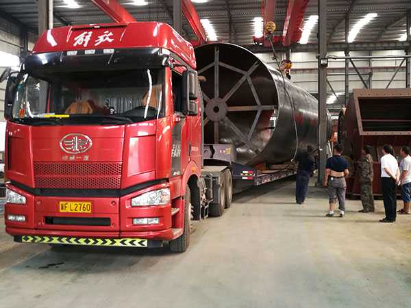 海南半重锤破碎机设计案例