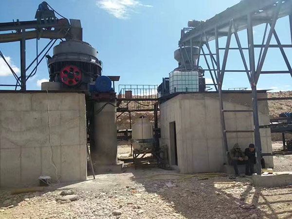 江苏履带式重锤破碎机德国