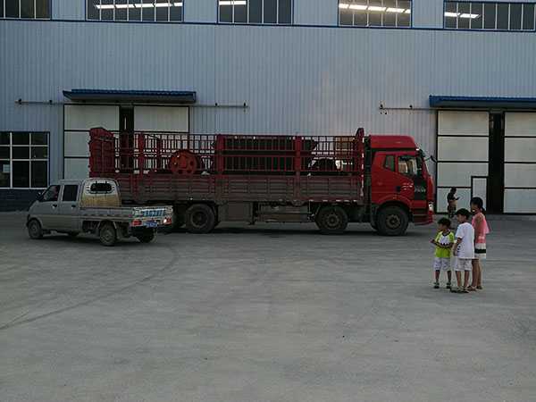 湖北欧洲重锤破碎机工作视频