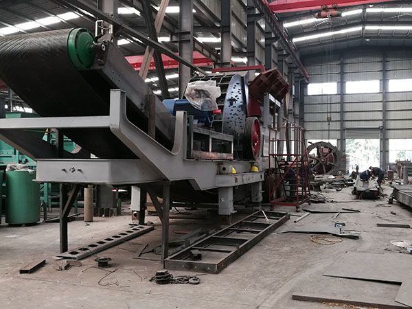 云南中型移动破碎机的品牌