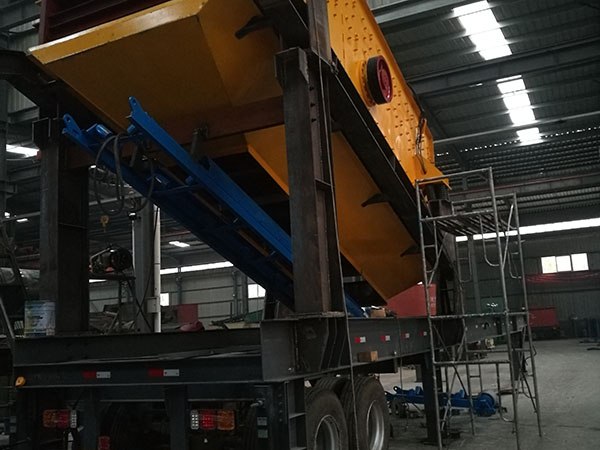 新疆反击式重锤破碎机大概多少钱