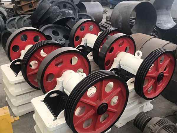 福建美斯达重锤破碎机设计案例