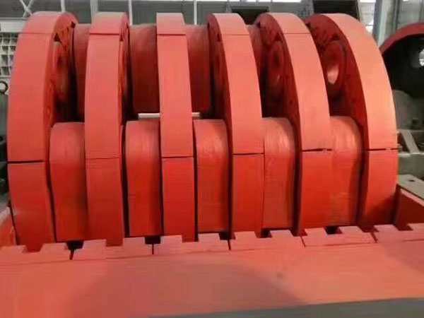 内蒙古小型车载移动破碎机型号