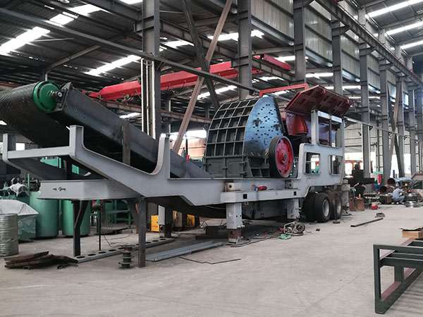 海南轮式重锤破碎机小型