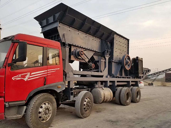 山东大形车载重锤破碎机一般多少钱呢