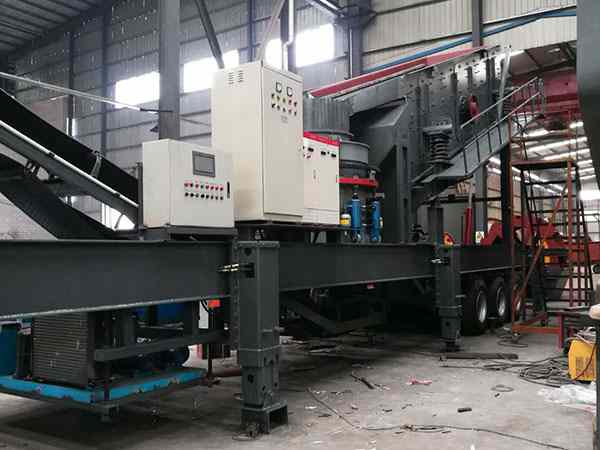 轮式移动破碎机组