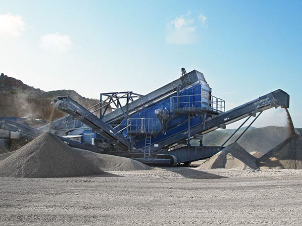 履带式移动破碎站